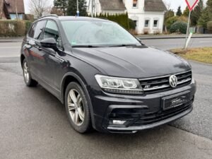 Fahrzeugabbildung Volkswagen Tiguan Highline R-LINE *BLACK STYLE*4Motion*MWST