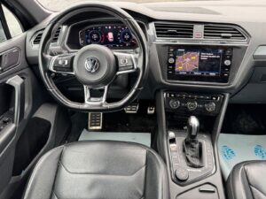 Fahrzeugabbildung Volkswagen Tiguan Highline R-LINE *BLACK STYLE*4Motion*MWST