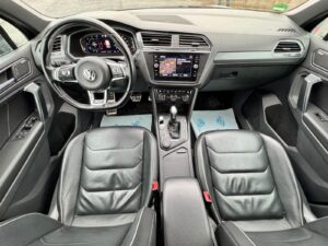Fahrzeugabbildung Volkswagen Tiguan Highline R-LINE *BLACK STYLE*4Motion*MWST
