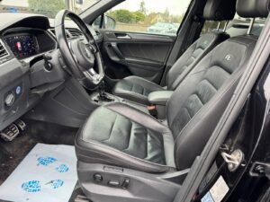 Fahrzeugabbildung Volkswagen Tiguan Highline R-LINE *BLACK STYLE*4Motion*MWST