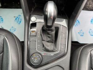 Fahrzeugabbildung Volkswagen Tiguan Highline R-LINE *BLACK STYLE*4Motion*MWST