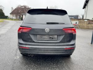 Fahrzeugabbildung Volkswagen Tiguan Highline R-LINE *BLACK STYLE*4Motion*MWST