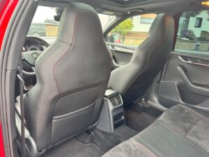 Fahrzeugabbildung SKODA Octavia Combi RS 245*LED*DSG*PANO*CAM*VELVET ROT
