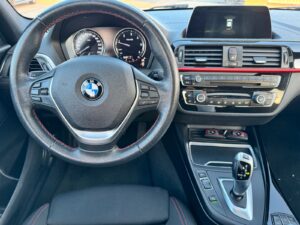 Fahrzeugabbildung BMW 118 d Edition Sport Line Shadow*LED*AUTOMATIK*