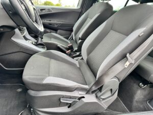 Fahrzeugabbildung Ford B-Max Sync Edition