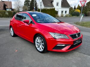 Fahrzeugabbildung SEAT Leon FR*1.4TSI*LED*PANO*PURE RED*EMOTION*2 HAND*
