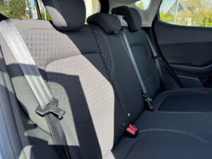 Fahrzeugabbildung Ford Fiesta Titanium* 2 HAND*WENIG KM*GARANTIE*