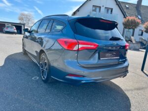 Fahrzeugabbildung Ford Focus Turnier ST-Line*LED*F1*CAM*B&O*HUD*AHK*