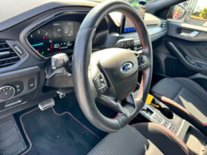 Fahrzeugabbildung Ford Focus Turnier ST-Line*LED*F1*CAM*B&O*HUD*AHK*