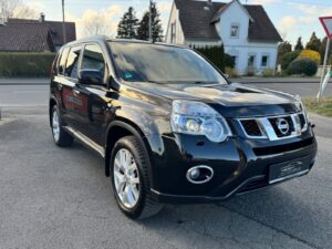 Fahrzeugabbildung Nissan X-Trail LE 4X4 *2,0 dCi *LEDER*XENON*CAM*