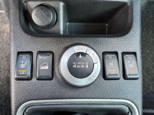 Fahrzeugabbildung Nissan X-Trail LE 4X4 *2,0 dCi *LEDER*XENON*CAM*