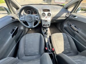 Fahrzeugabbildung Opel Corsa D Satellite* 1.4 *