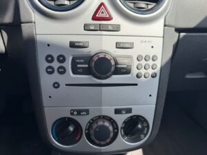 Fahrzeugabbildung Opel Corsa D Satellite* 1.4 *