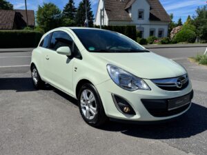 Fahrzeugabbildung Opel Corsa D Satellite* 1.4 *