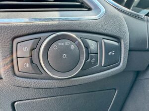 Fahrzeugabbildung Ford B-Max Sync Edition