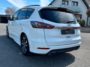 Fahrzeugabbildung Ford B-Max Sync Edition