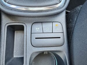 Fahrzeugabbildung Ford Fiesta Titanium* 2 HAND*WENIG KM*GARANTIE*