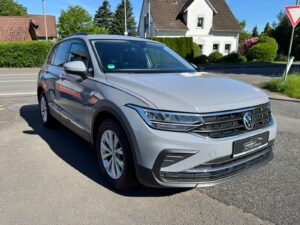 Fahrzeugabbildung Volkswagen Tiguan* 1.5 TSI*LED*MONDSTEINGRAU*