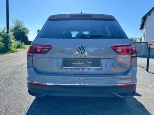 Fahrzeugabbildung Volkswagen Tiguan* 1.5 TSI*LED*MONDSTEINGRAU*