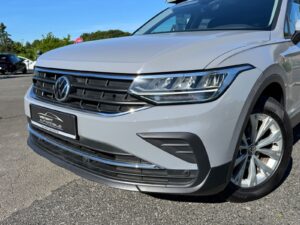 Fahrzeugabbildung Volkswagen Tiguan* 1.5 TSI*LED*MONDSTEINGRAU*