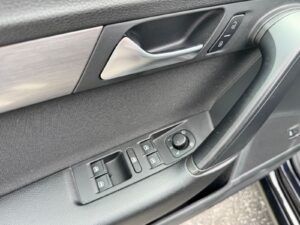 Fahrzeugabbildung Volkswagen Tiguan* 1.5 TSI*LED*MONDSTEINGRAU*