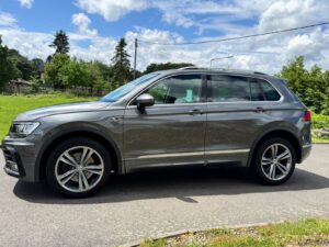 Fahrzeugabbildung Volkswagen Tiguan R-Line* 4Motion*LED*DSG*ACC*CAM*AHK*