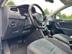 Fahrzeugabbildung Volkswagen Tiguan R-Line* 4Motion*LED*DSG*ACC*CAM*AHK*