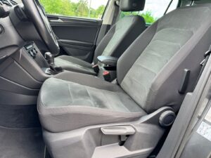 Fahrzeugabbildung Volkswagen Tiguan R-Line* 4Motion*LED*DSG*ACC*CAM*AHK*