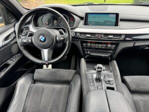 Fahrzeugabbildung BMW X6 xDrive 30 d* M PAKET*HEAD UP* 360°*ALCANTARA*