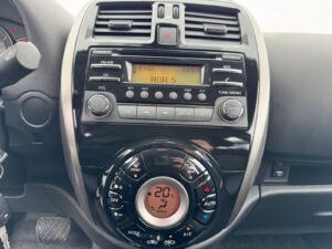 Fahrzeugabbildung Nissan Micra Acenta*AUTOMATIK*WENIG KM*5 TÜRER*SZHZ*
