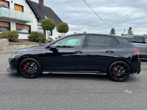 Fahrzeugabbildung Volkswagen Golf VIII Lim. GTI Clubsport*ZAERO*HEAD UP* CAM*
