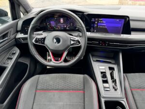 Fahrzeugabbildung Volkswagen Golf VIII Lim. GTI Clubsport*ZAERO*HEAD UP* CAM*