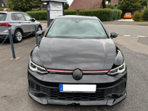 Fahrzeugabbildung Volkswagen Golf VIII Lim. GTI Clubsport*ZAERO*HEAD UP* CAM*