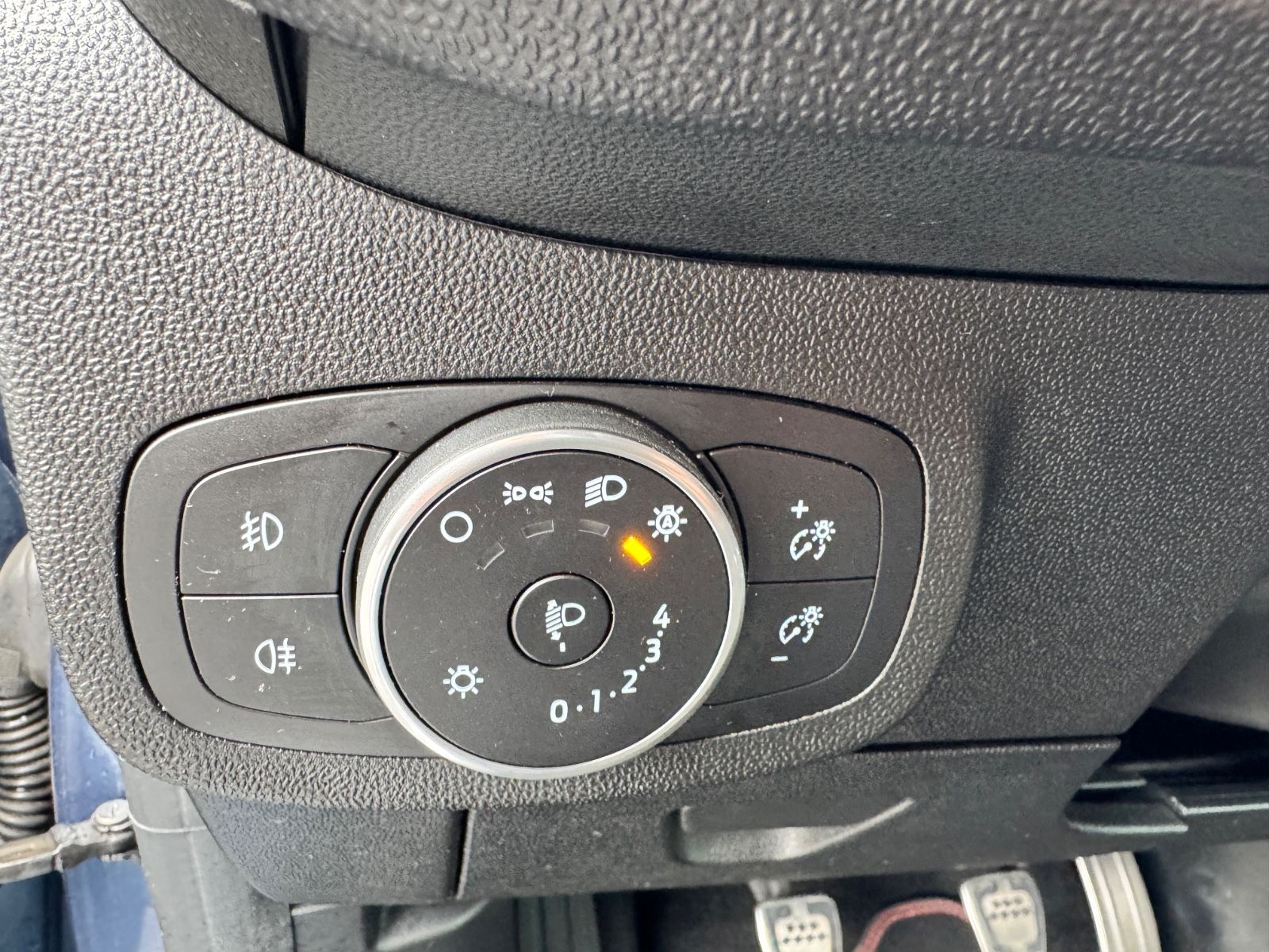 Fahrzeugabbildung Ford Fiesta ST-Line* 1.0 ECOBOOST*1 HAND*