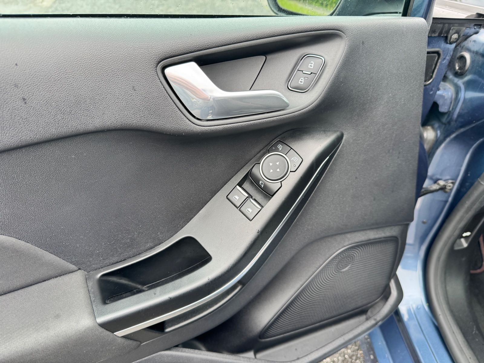 Fahrzeugabbildung Ford Fiesta ST-Line* 1.0 ECOBOOST*1 HAND*