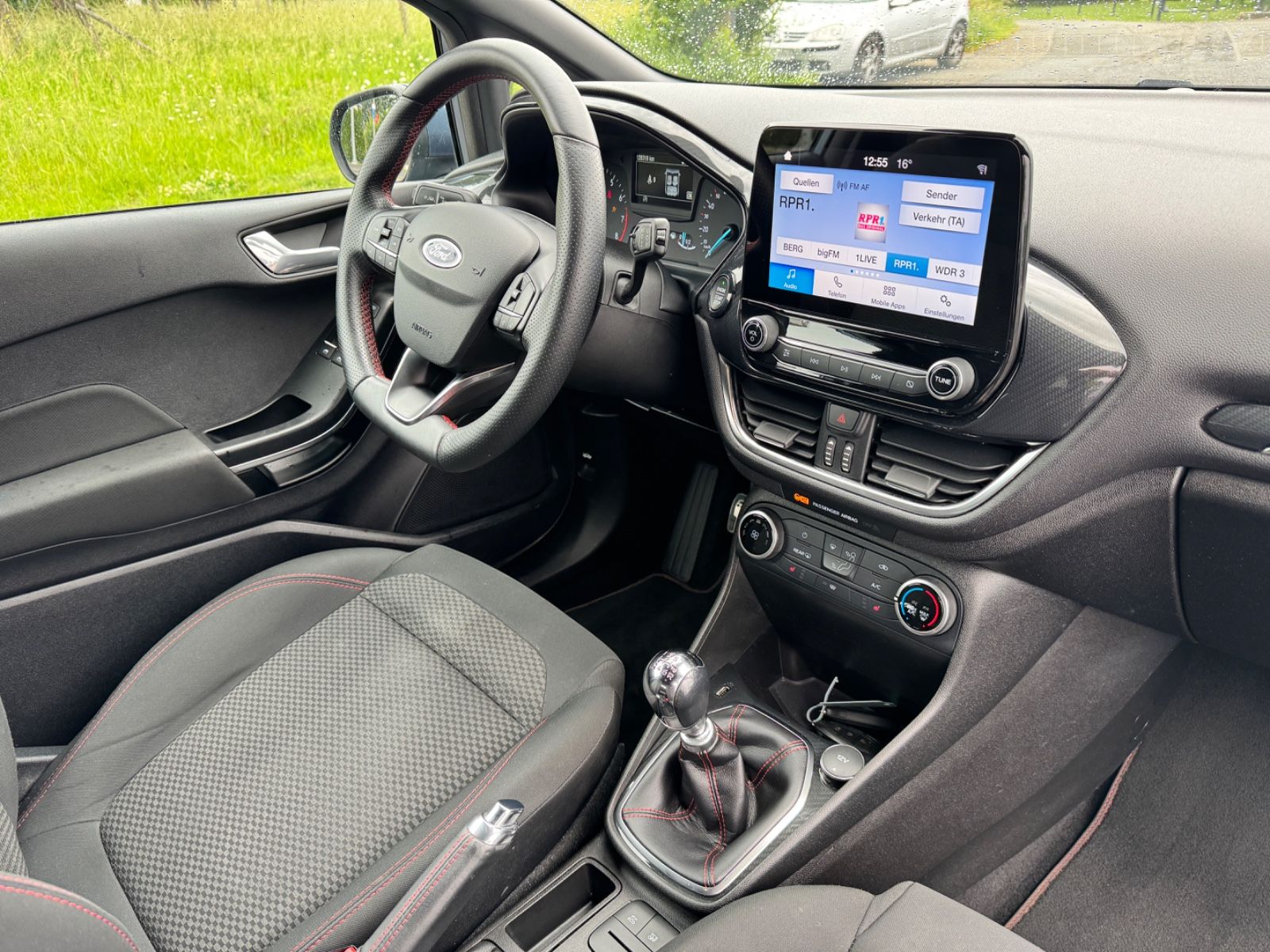 Fahrzeugabbildung Ford Fiesta ST-Line* 1.0 ECOBOOST*1 HAND*
