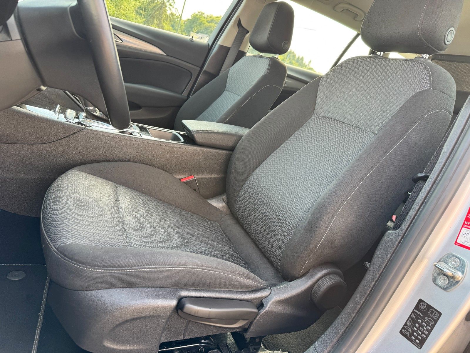Fahrzeugabbildung Opel Insignia B Sports Tourer Edition*AUTOMATIK*