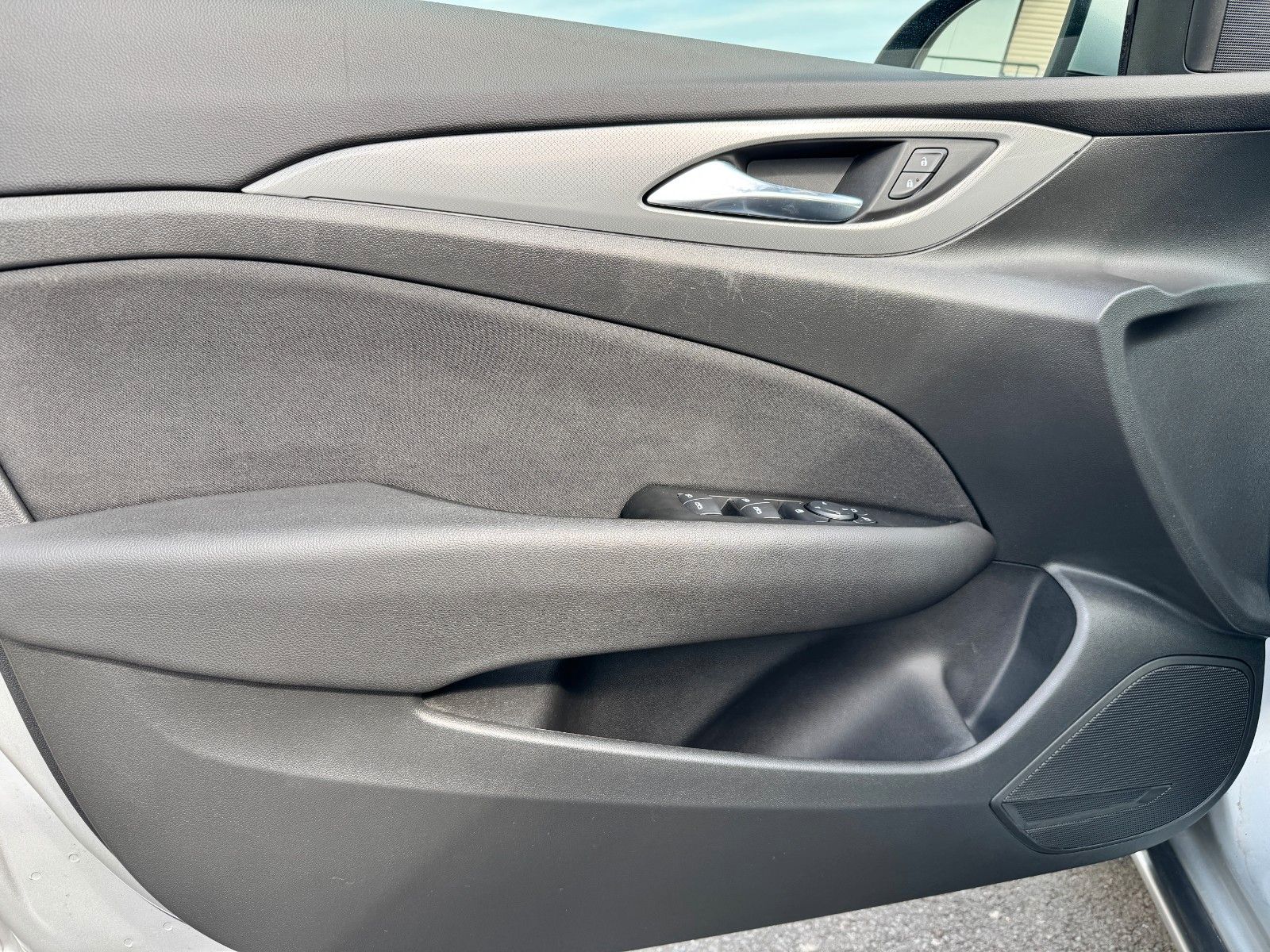 Fahrzeugabbildung Opel Insignia B Sports Tourer Edition*AUTOMATIK*