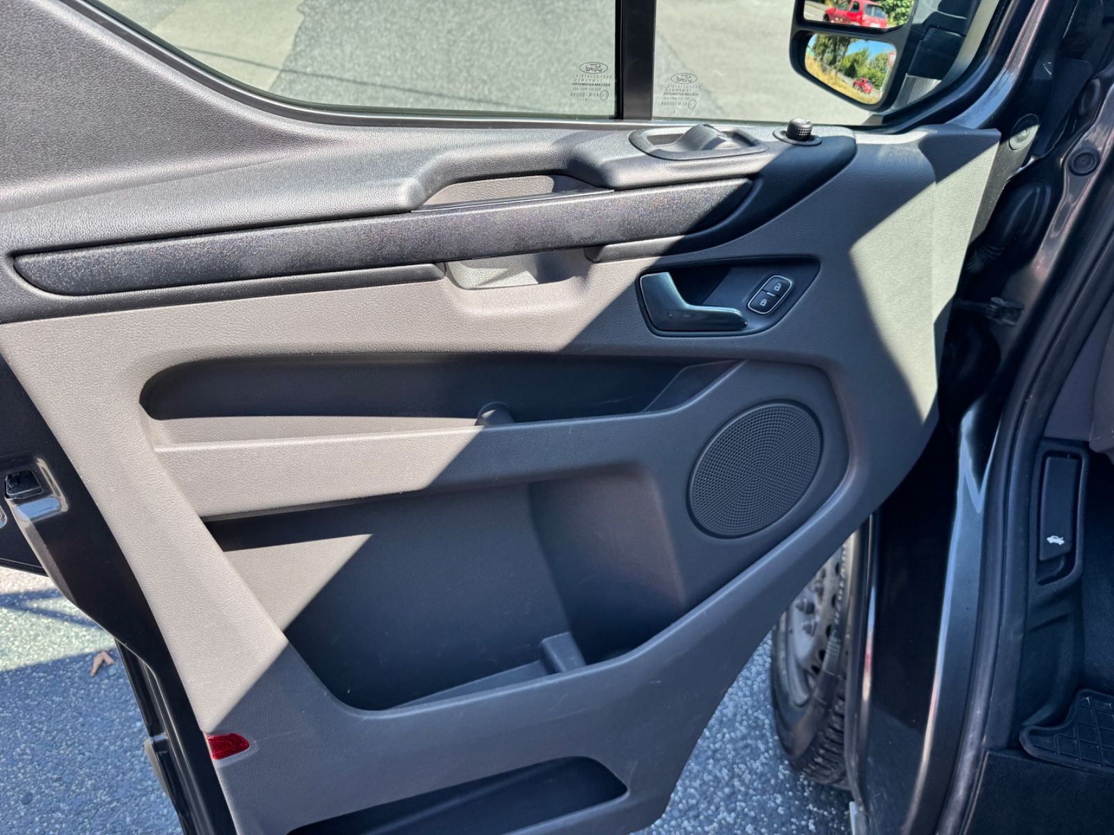 Fahrzeugabbildung Ford Transit Custom Kasten 300 L1*AUTOMATIK*CAM*AHK*