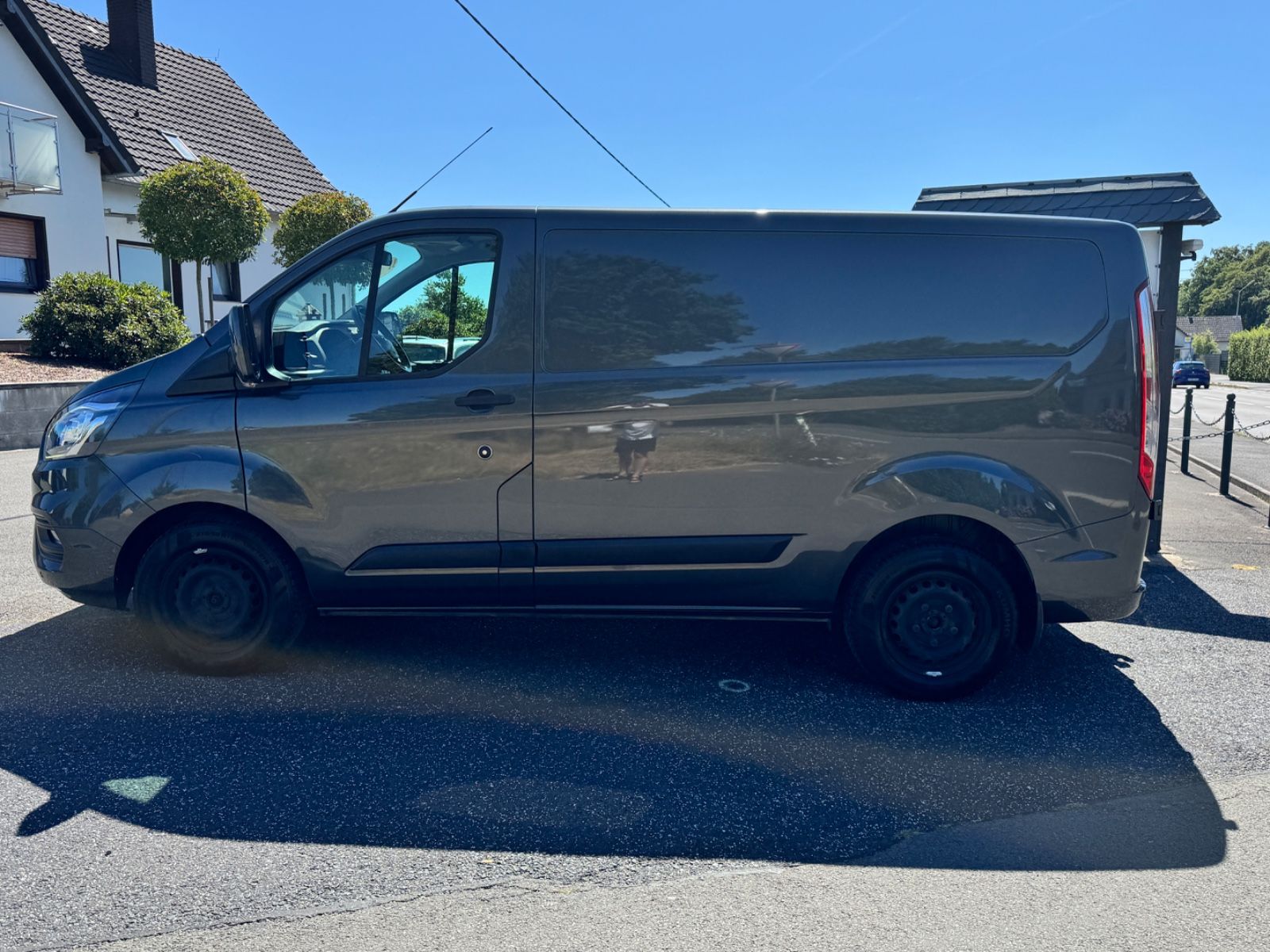 Fahrzeugabbildung Ford Transit Custom Kasten 300 L1*AUTOMATIK*CAM*AHK*