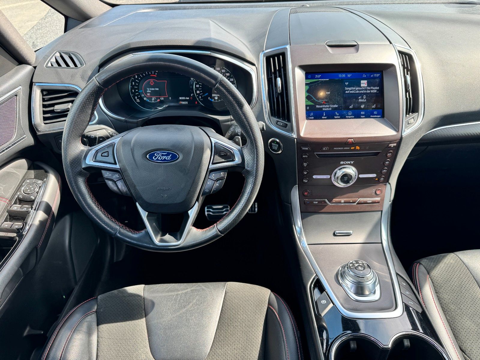 Fahrzeugabbildung Ford S-Max ST-Line*LED*CAM*7 SITZER*AHK*