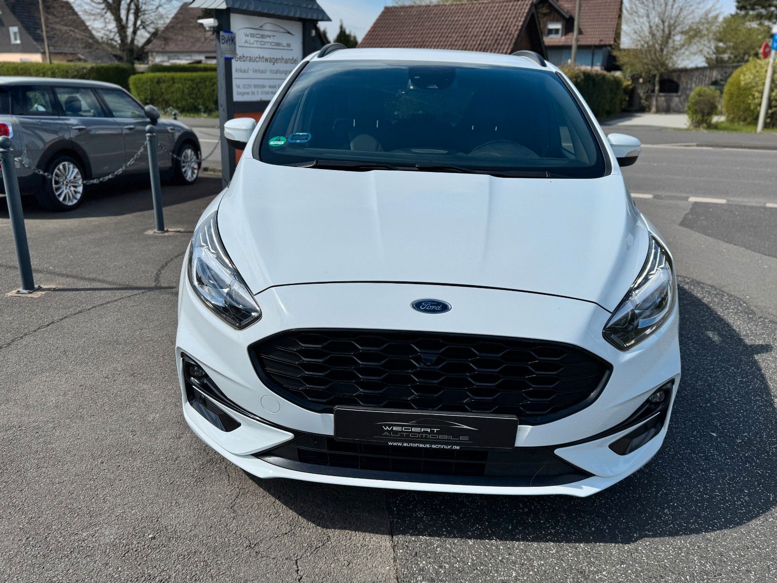 Fahrzeugabbildung Ford S-Max ST-Line*LED*CAM*7 SITZER*AHK*