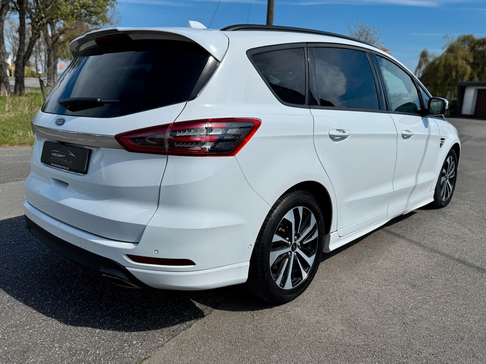 Fahrzeugabbildung Ford S-Max ST-Line*LED*CAM*7 SITZER*AHK*