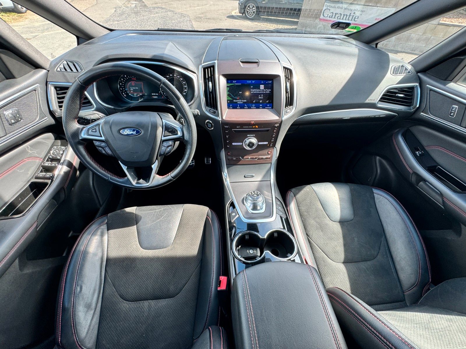 Fahrzeugabbildung Ford S-Max ST-Line*LED*CAM*7 SITZER*AHK*