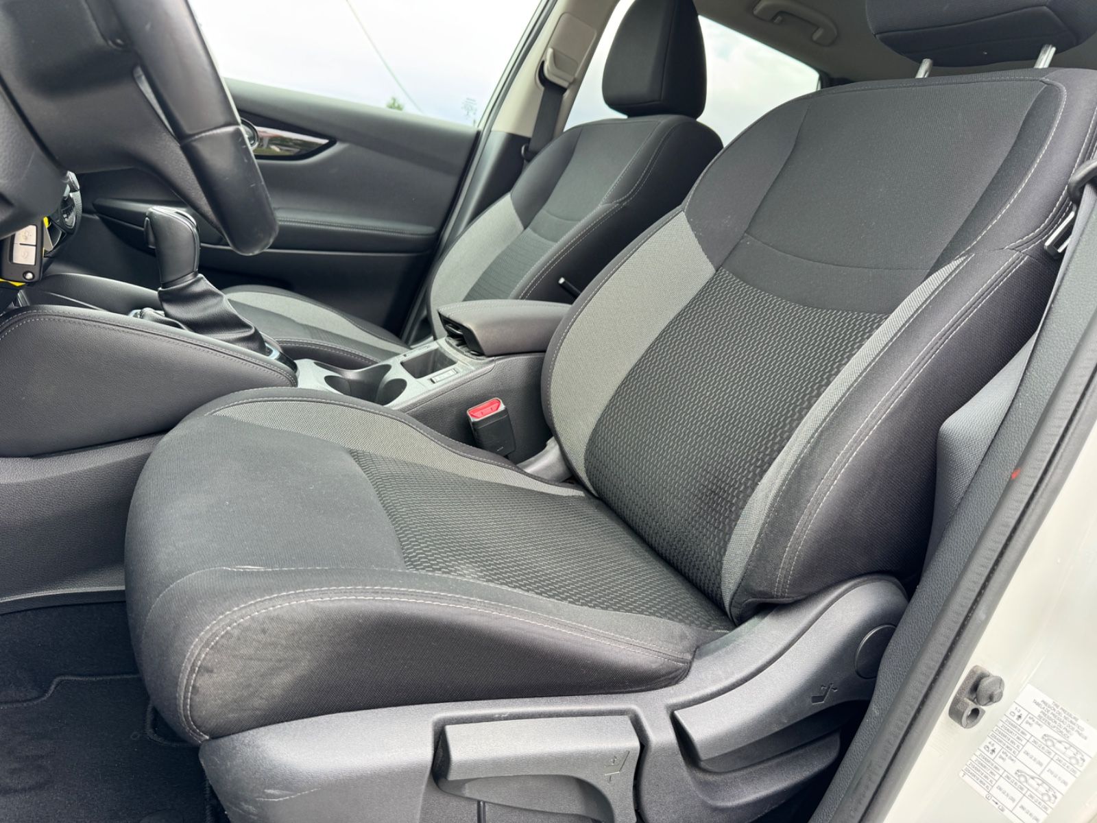 Fahrzeugabbildung Nissan Qashqai Acenta*Getriebeproblem