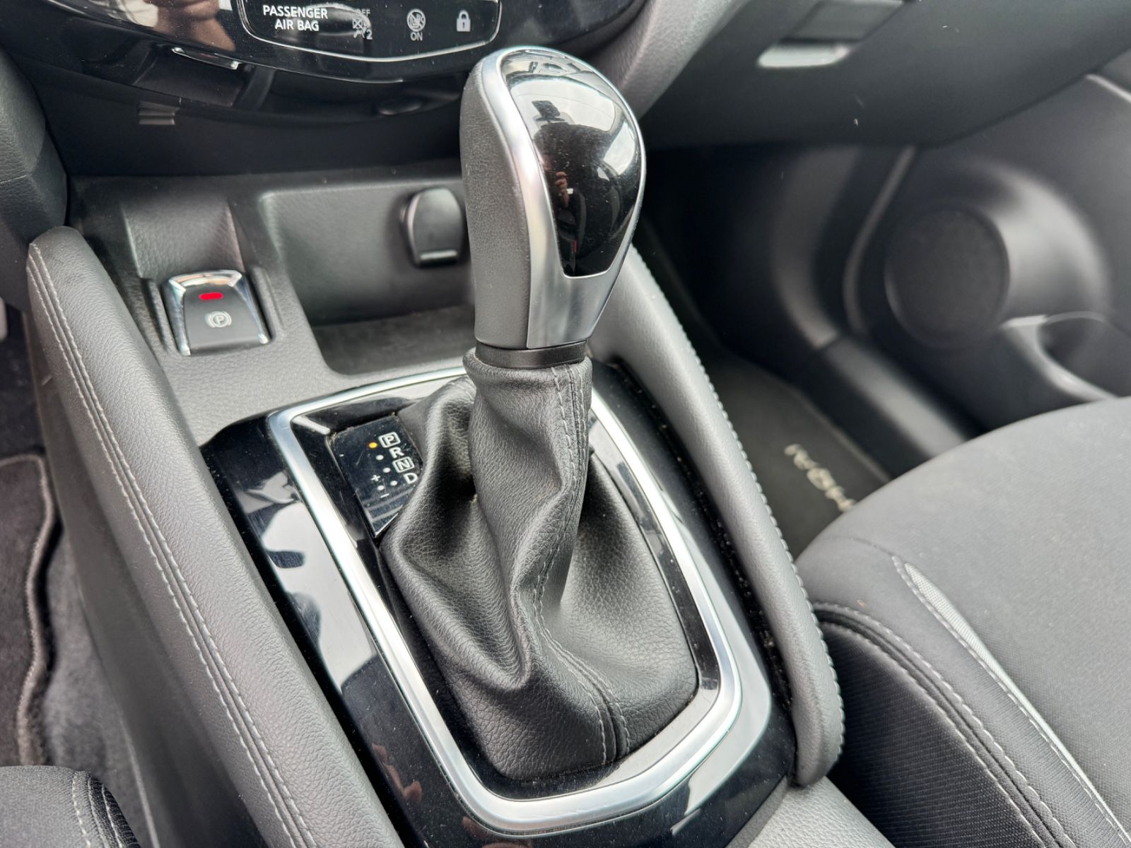 Fahrzeugabbildung Nissan Qashqai Acenta*Getriebeproblem