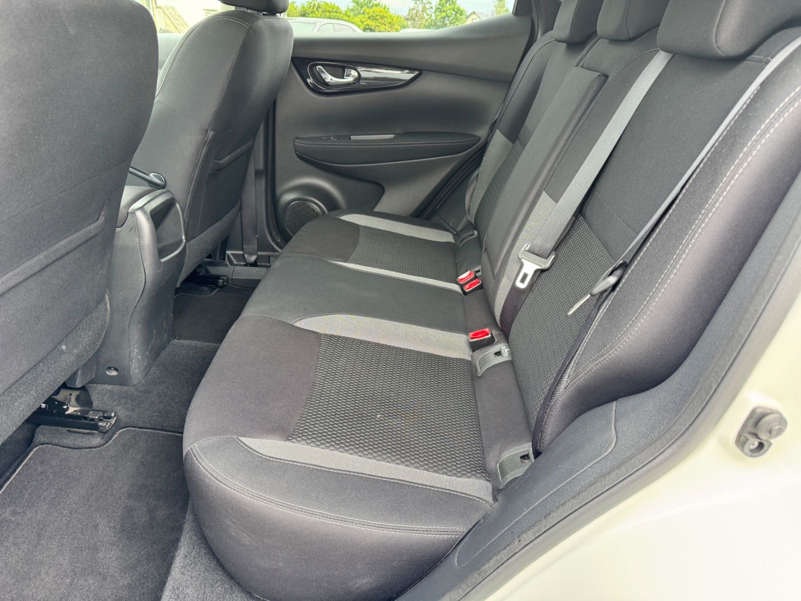 Fahrzeugabbildung Nissan Qashqai Acenta*Getriebeproblem