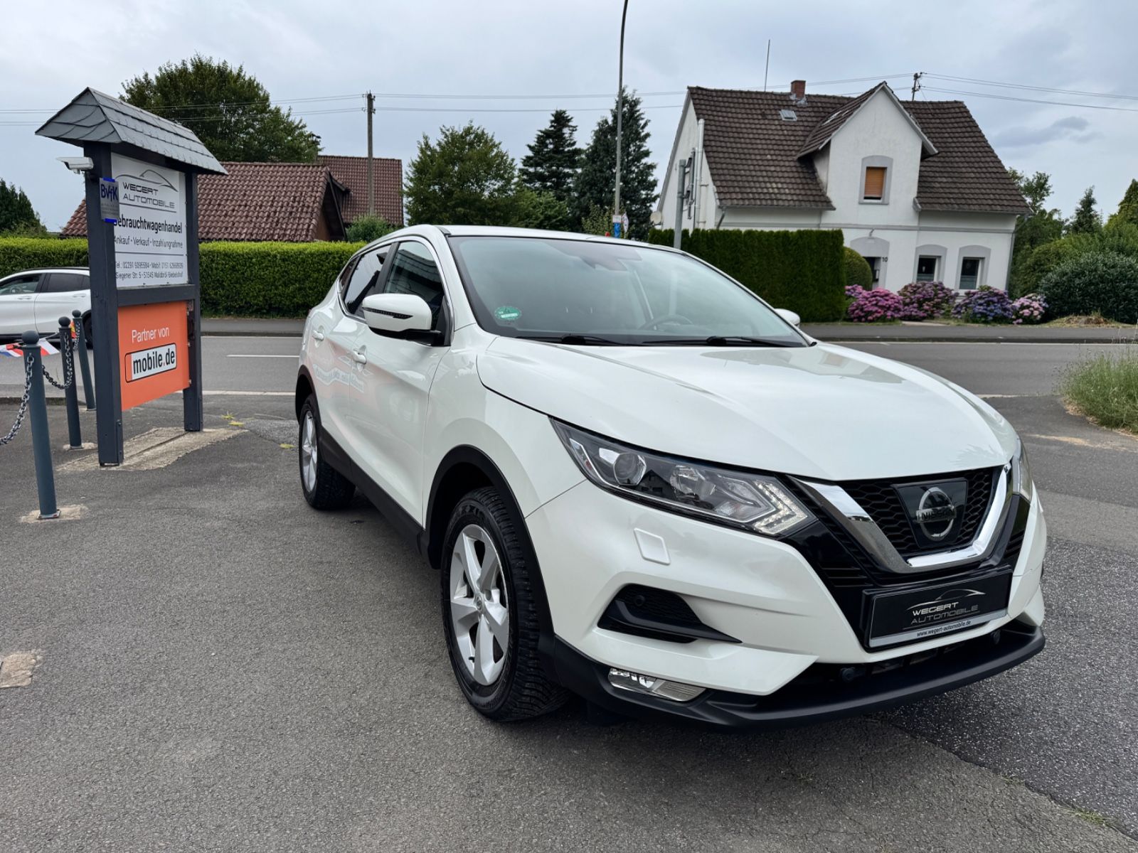 Fahrzeugabbildung Nissan Qashqai Acenta*Getriebeproblem