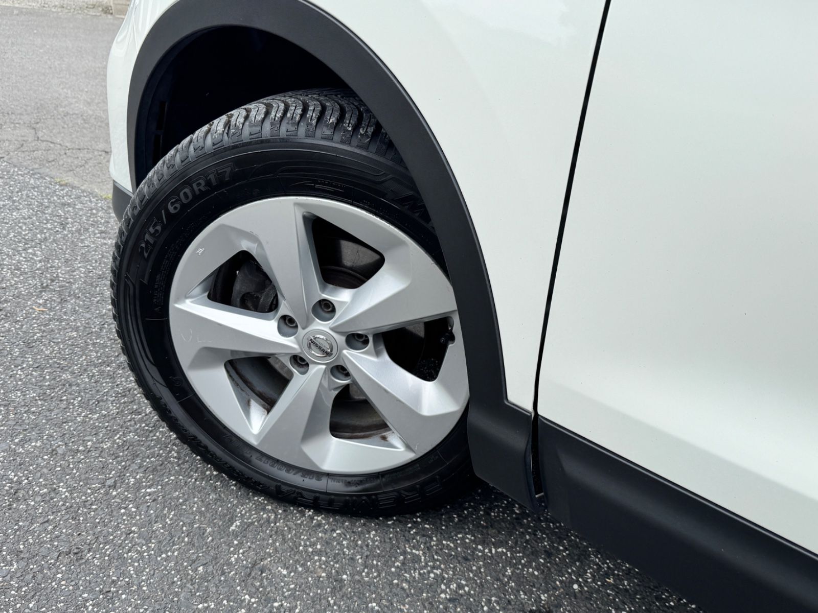 Fahrzeugabbildung Nissan Qashqai Acenta*Getriebeproblem