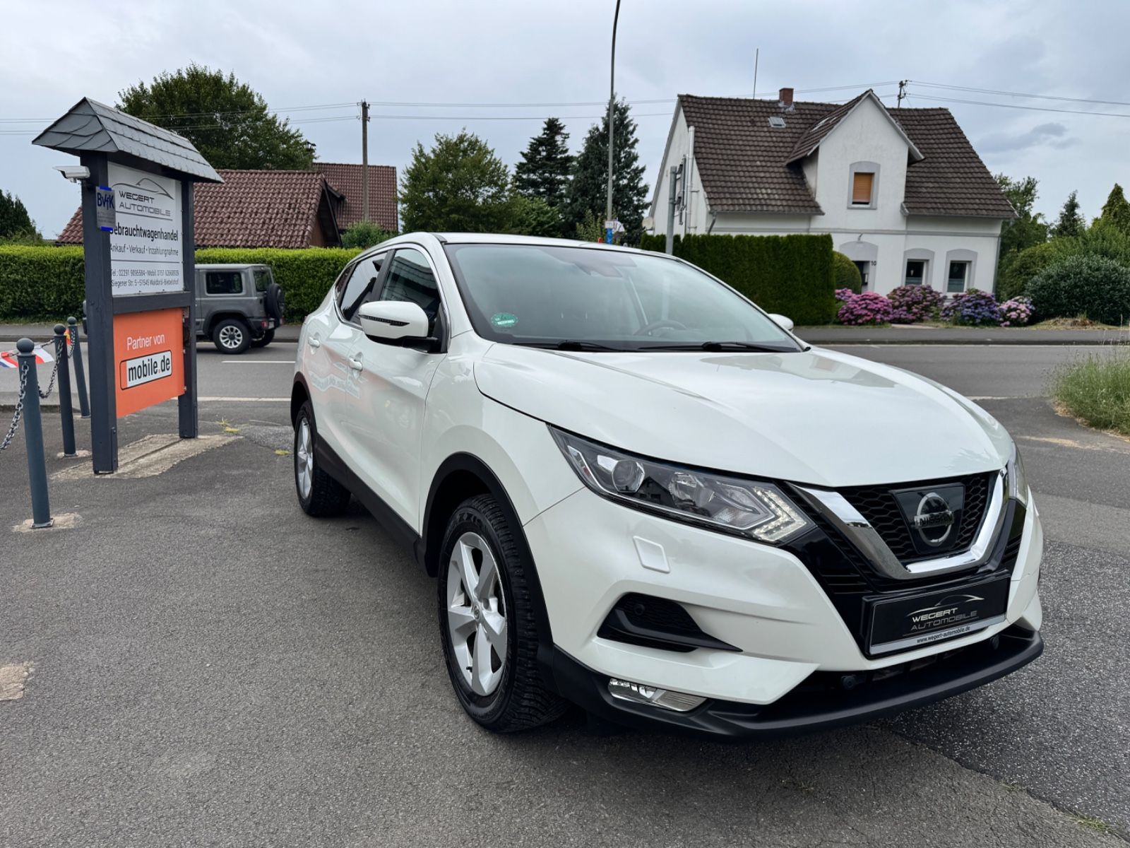 Fahrzeugabbildung Nissan Qashqai Acenta*Getriebeproblem